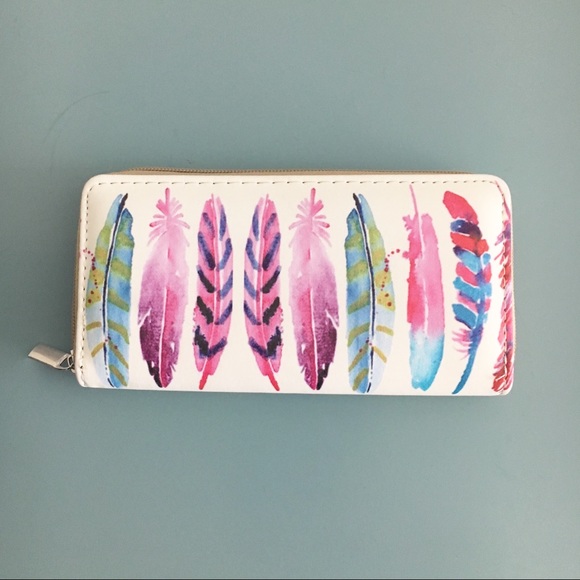 Handbags - Feather Print Accordion Wallet